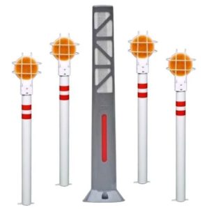 Metal delineator